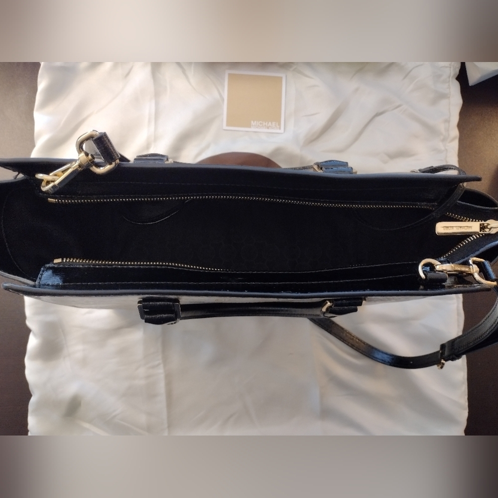 Michael Kors Selma Satchel Patent Leather Black Crossbody Bag - Picture 10 of 12